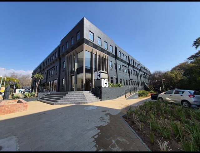 646M² OFFICE TO LET IN ROSEBANK